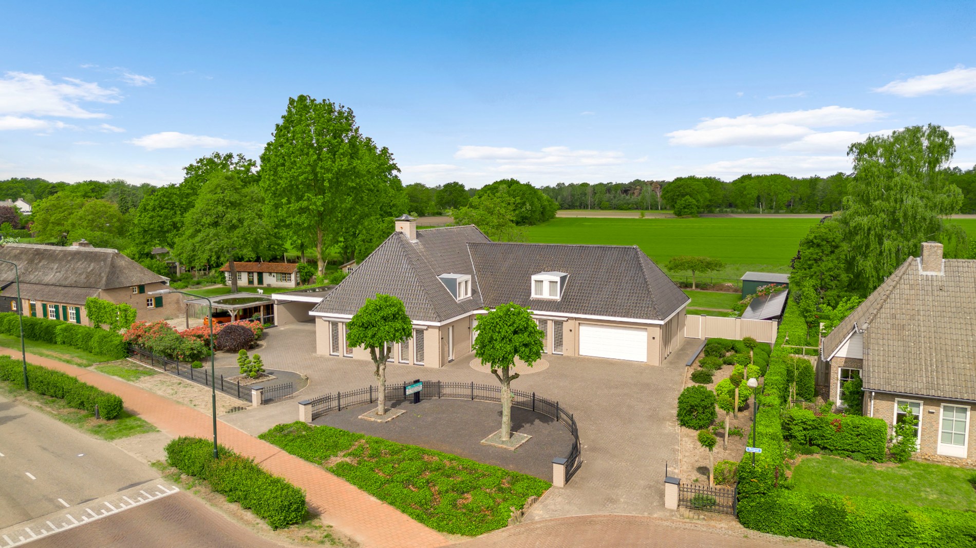 Landhuis te koop in Soerendonk