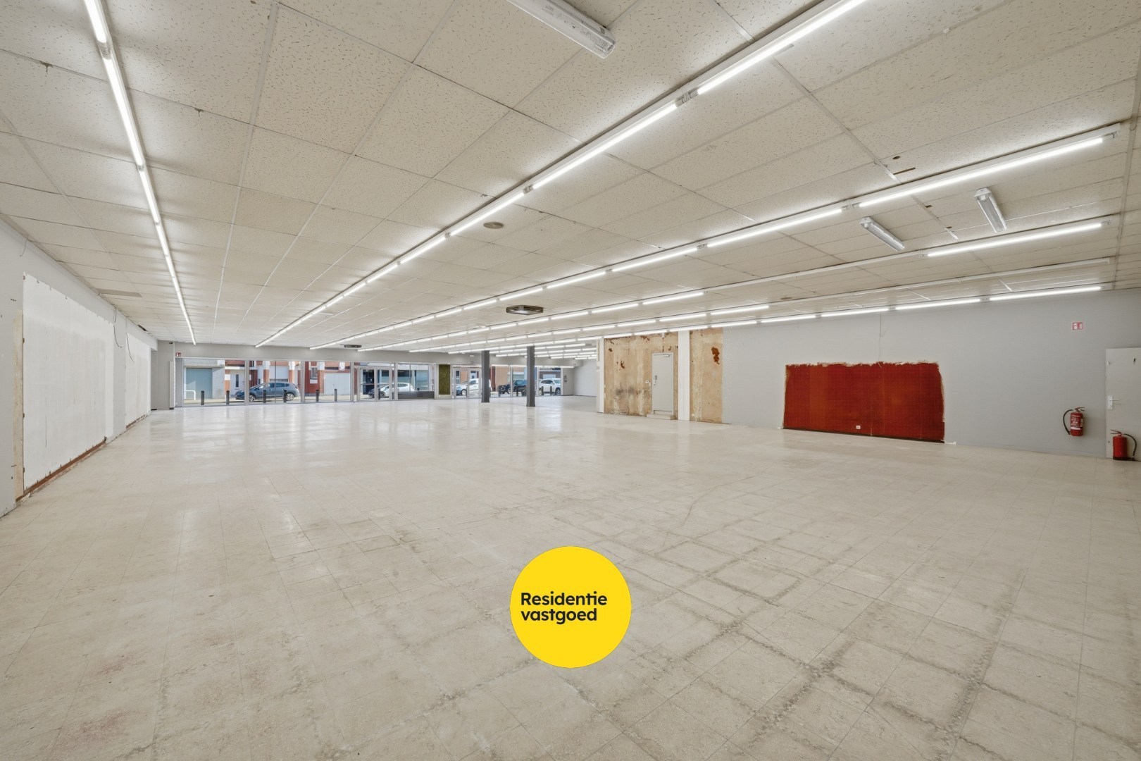 Commerciële ruimte te huur in het centrum van Aartrijke 