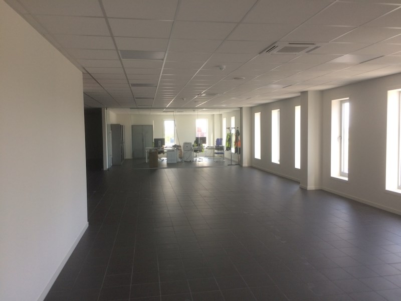 Kantoren te huur op linkeroever in Kallo