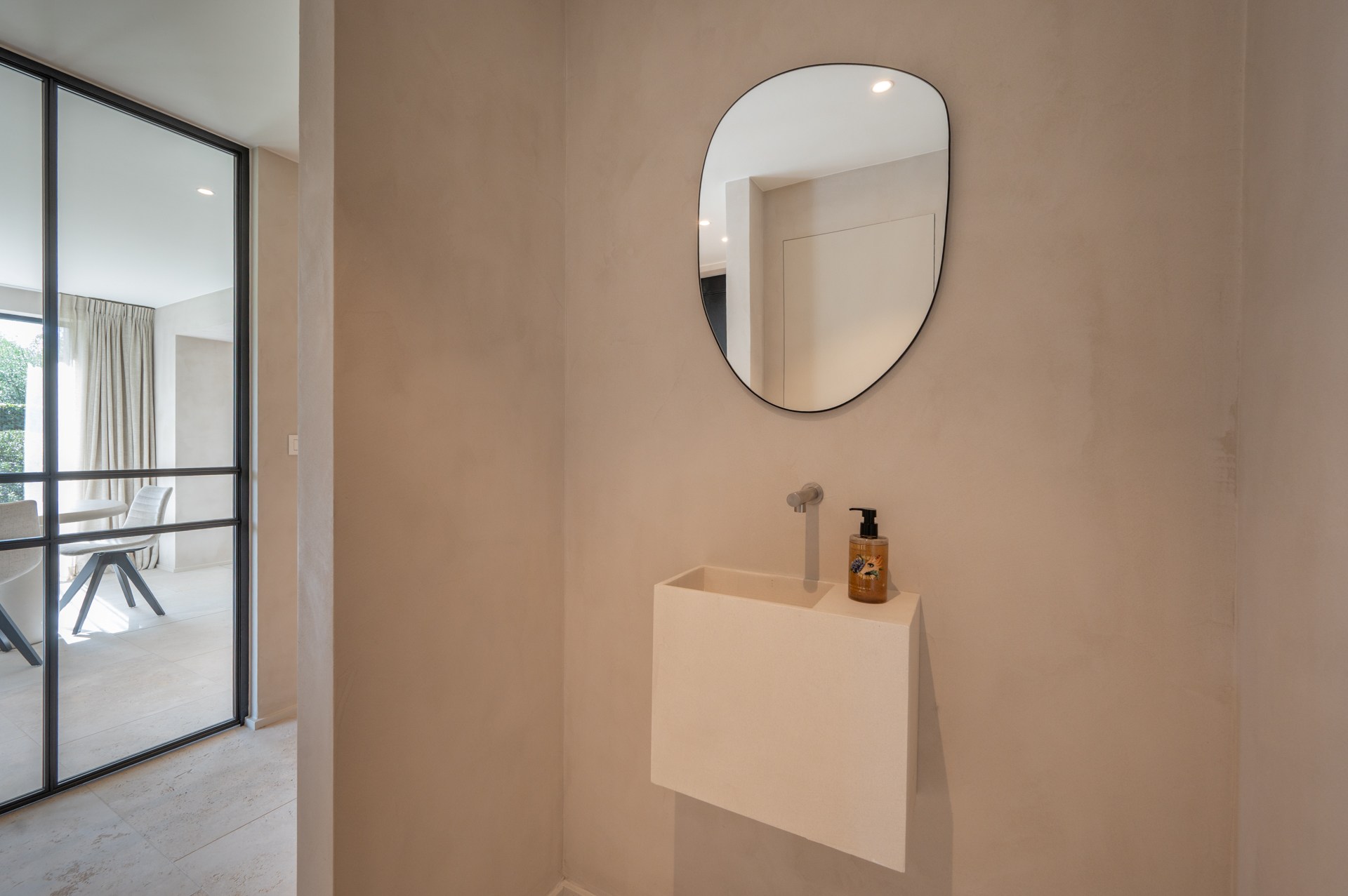 Villa Zoutedijk - prachtige villa in typische Zoute-stijl op een zuidgericht perceel van 808 m². 