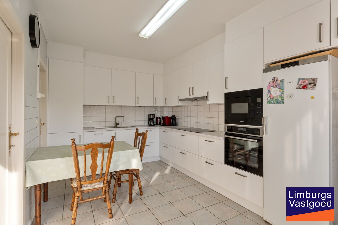 Ruim en centraal gelegen appartement, 2 slpk, met terras en garage 