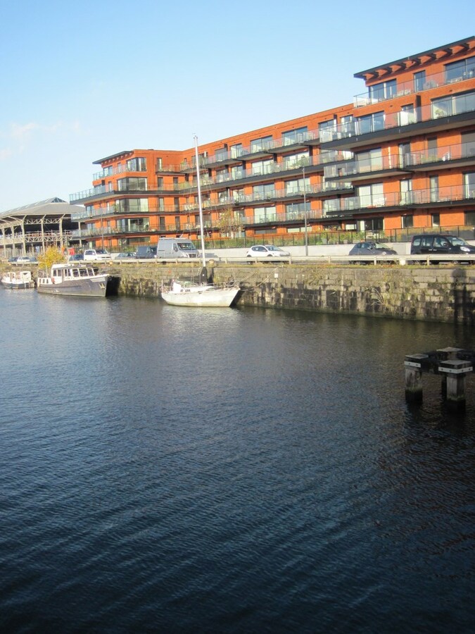 Exclusief design-appartement in hippe buurt ! 