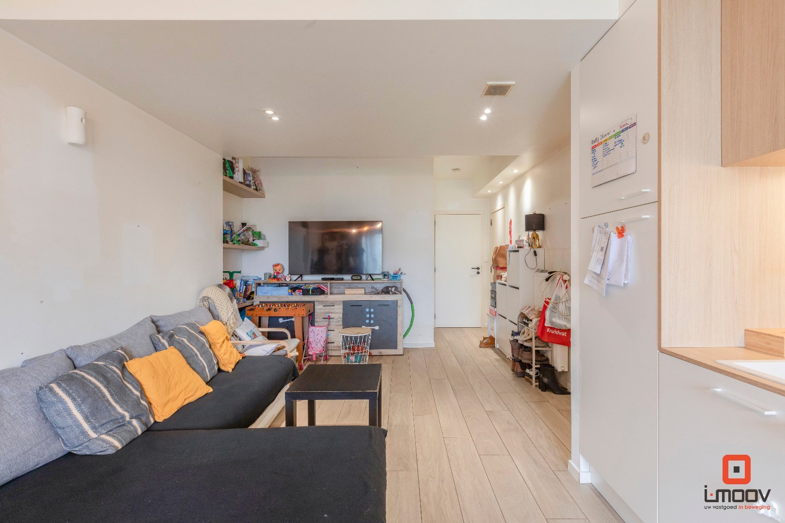 Gerenoveerd appartement met eigen tuin op gunstige locatie! 