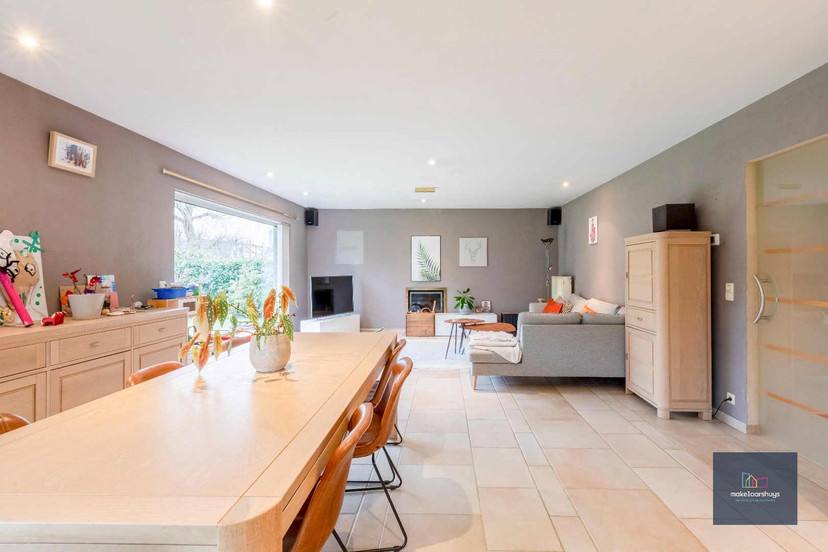 Gunstig gelegen ruime bungalow in Mariakerke met tuin 