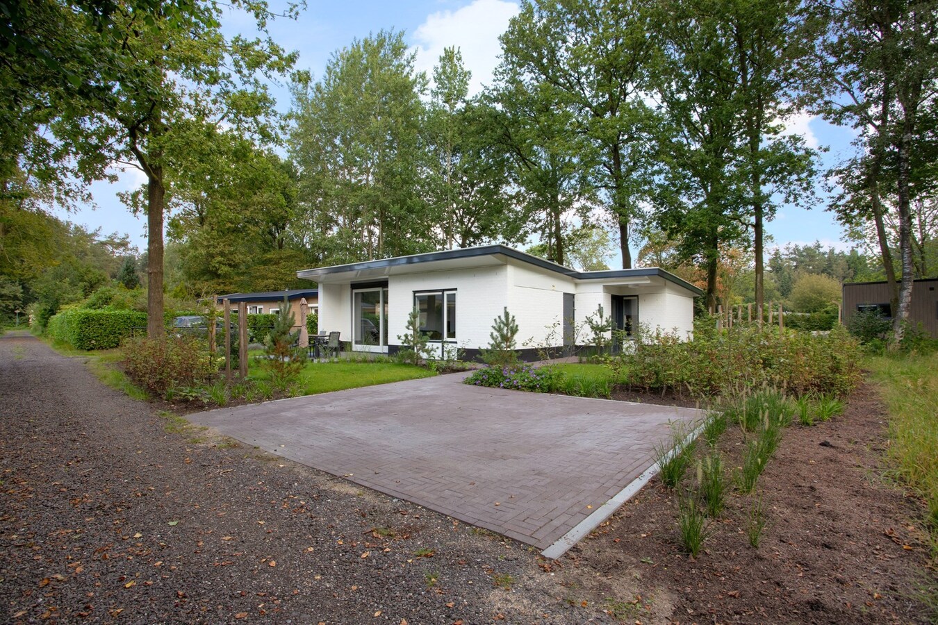 Vrijstaande recreatiewoning met 3 slaapkamers op resort 'De Brabantse Kempen'. 