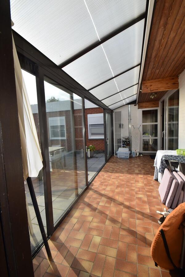 Bijzonder rustig doch goed bereikbare bungalow op 587 m² grond, gelegen tussen kleine en grote ring 