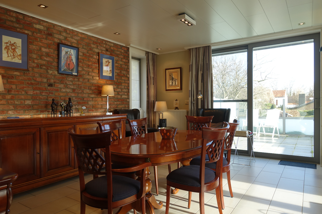 Uitzonderlijke villa in doodlopende straat te Varsenare 