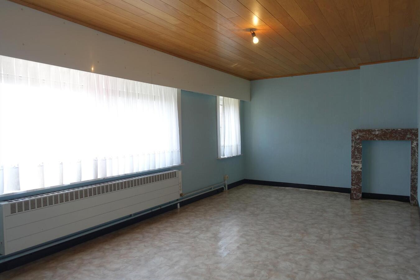 Ruime centraal gelegen rijwoning 