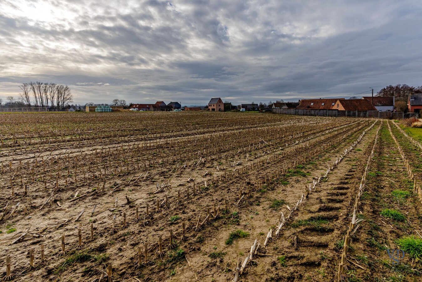 Landelijk gelegen perceel van meer dan 6000 m². 