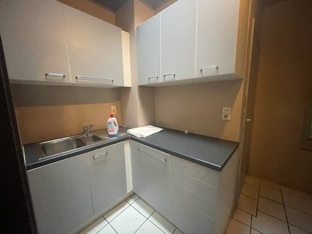 Polyvalente ruimte/opslagruimte te huur in Geel! 