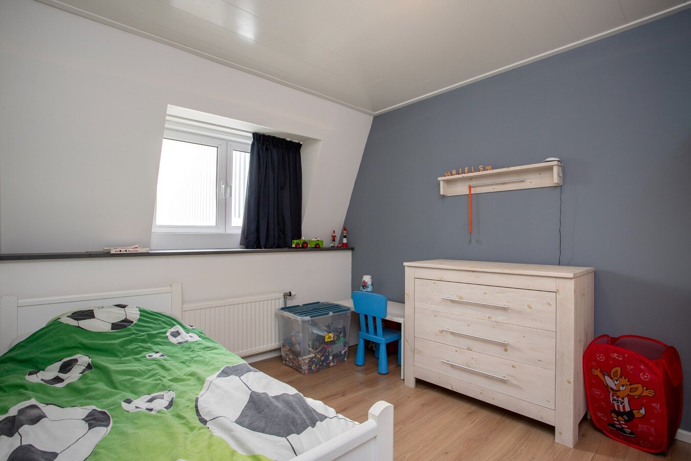 Uniek woon-winkelpand met bedrijfs-, en buitenruimte op toplocatie in Reusel. 