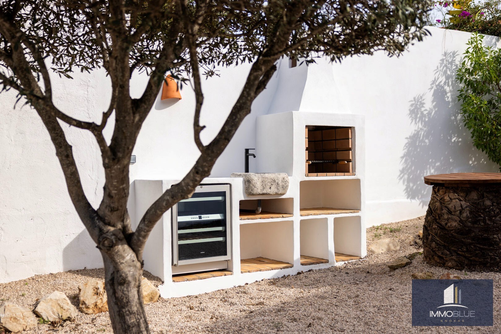 Gerenoveerde villa gelegen in een rustige urbanisatie Tosalet. 