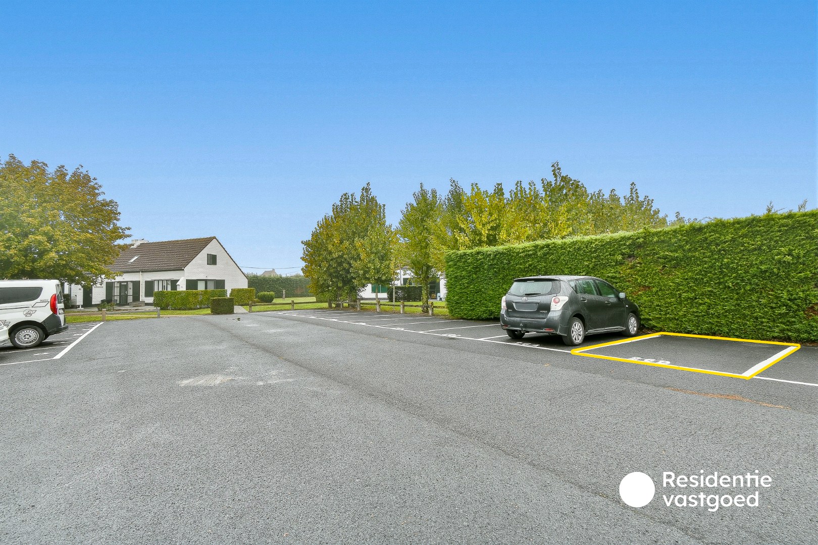 Volledig gerenoveerd en instapklaar vakantiehuisje met 2 slaapkamers in Westende 