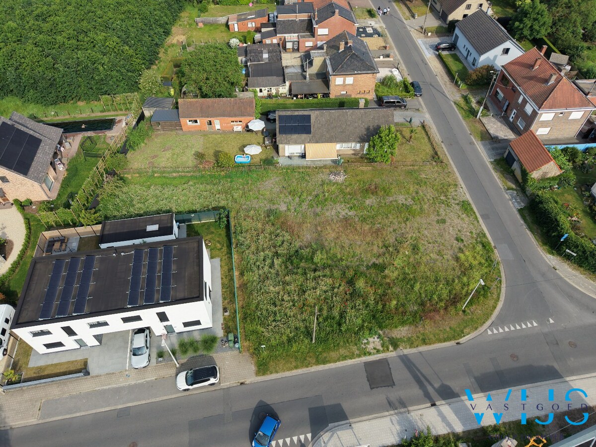 Bouwgrond van 609,37 m² in hartje Ertvelde! 