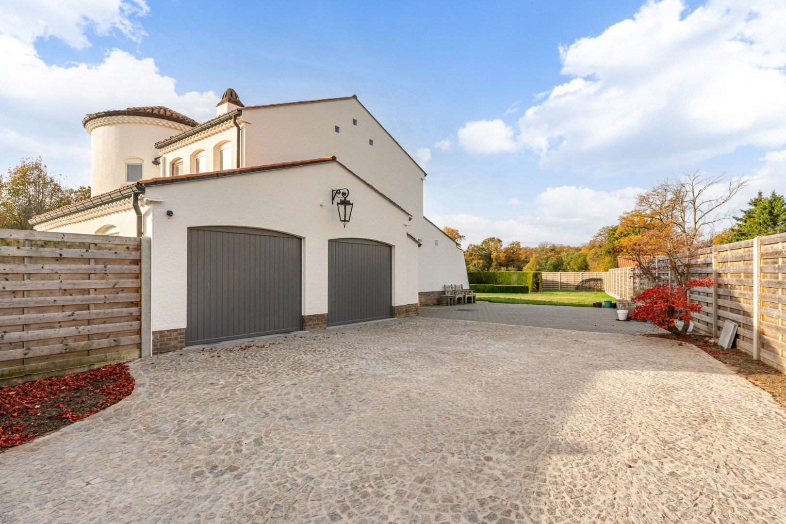 Dubbele inpandige garage