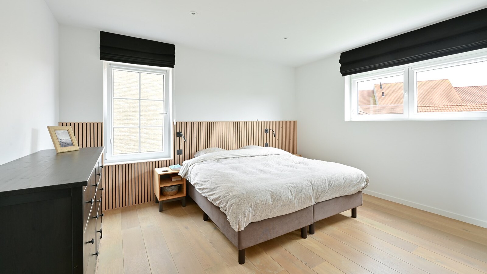 Recent gebouwde en ruime gezinswoning in een kindvriendelijke wijk 