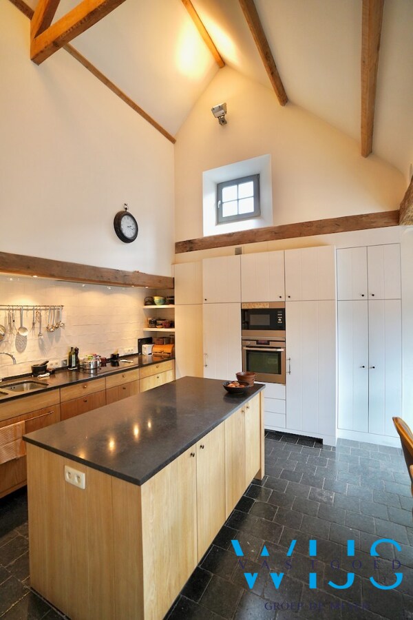 Multifunctionele eigendom op prachtig perceel van 1.682 m² ! 