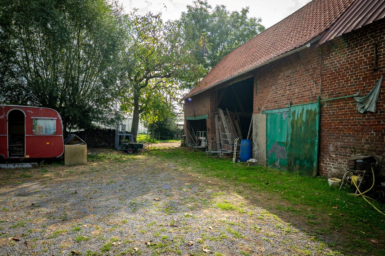 Charmante hoeve met weiland op 4.029 m² 