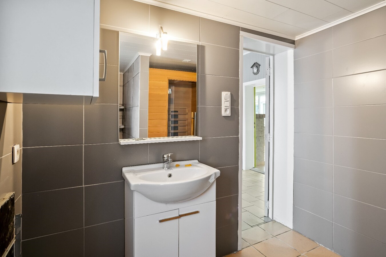 Alleenstaande woning op ruim perceel van 955 m² 