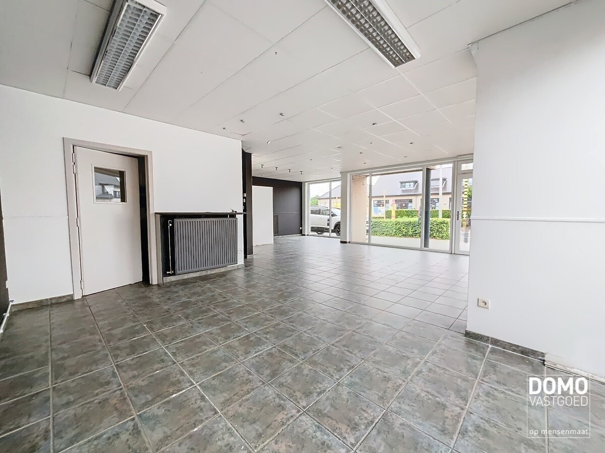 HANDELSRUIMTE TE HUUR VOOR VERSCHILLENDE DOELEINDEN GELEGEN TE KURINGEN 