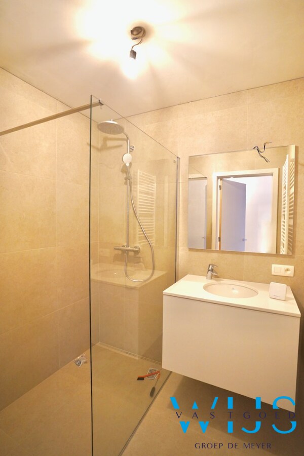 Nieuwbouw gelijkvloers appartement te Wachtebeke ! 