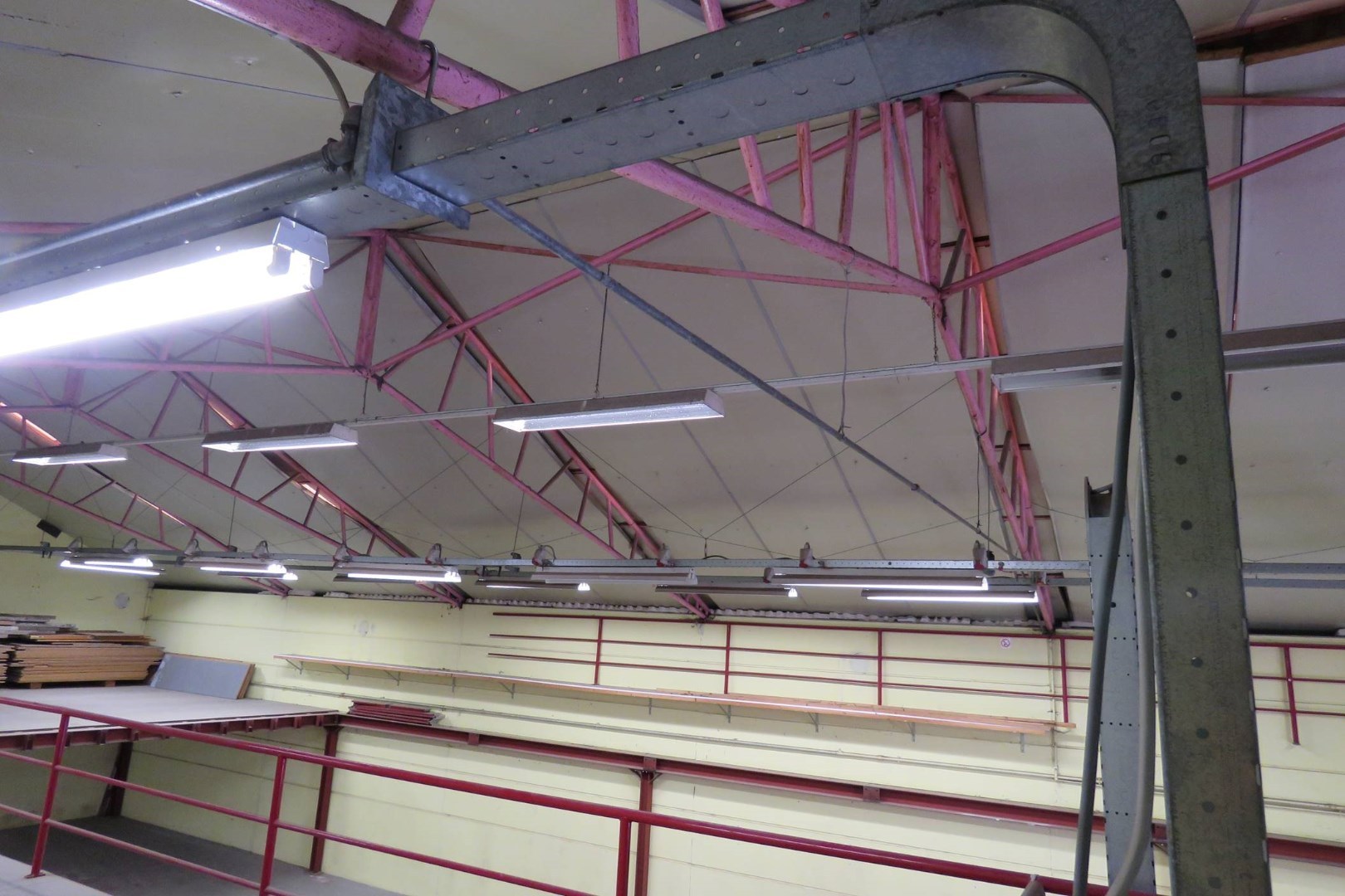 Loods/opslagruimte (250 m²), Torhout 