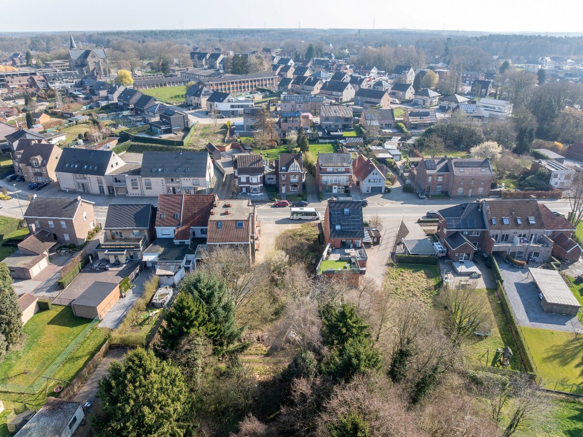 Bouwgrond voor halfopen bebouwing in het centrum van As 