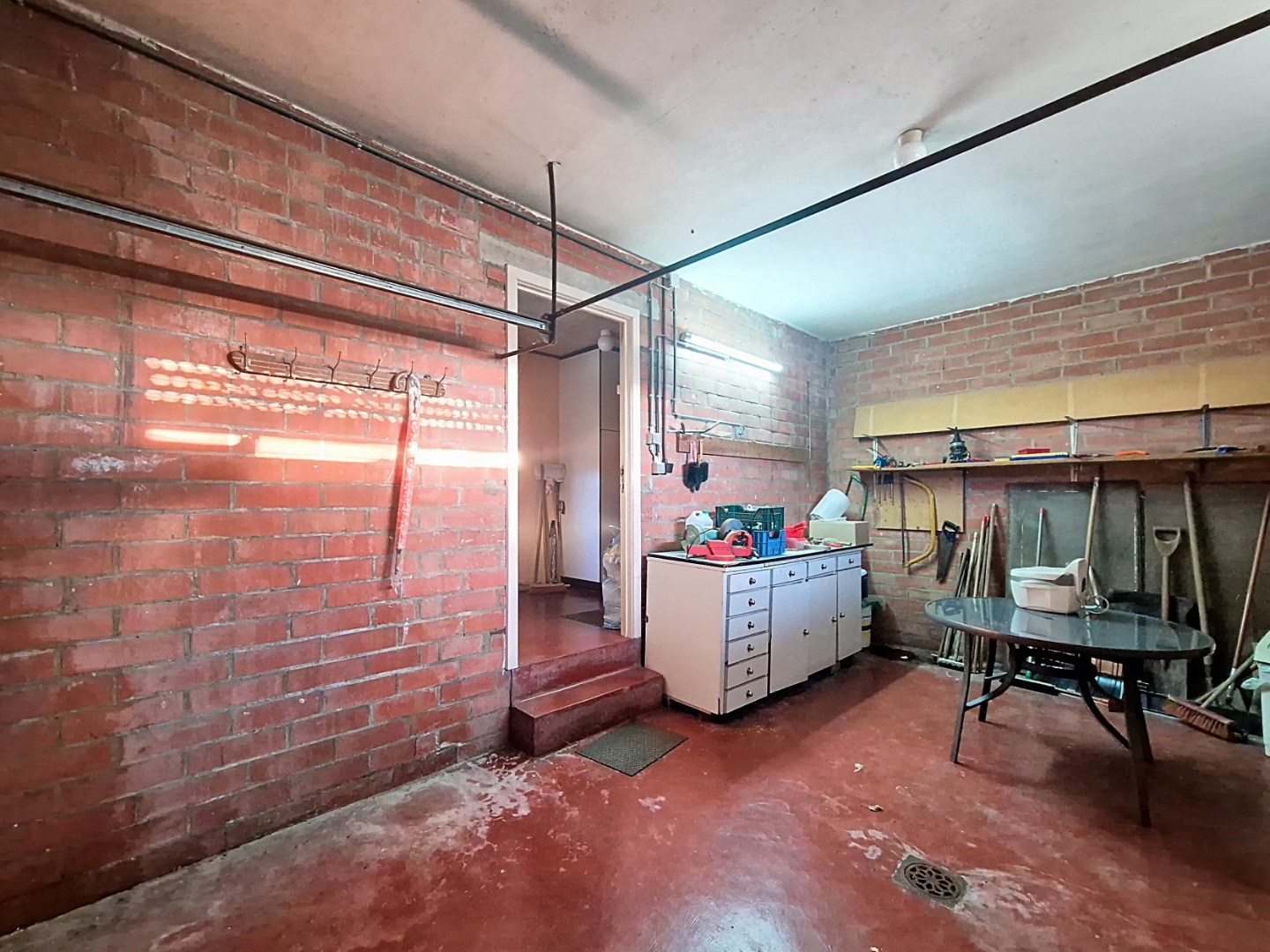 Halfopen woning met 4 slpk 