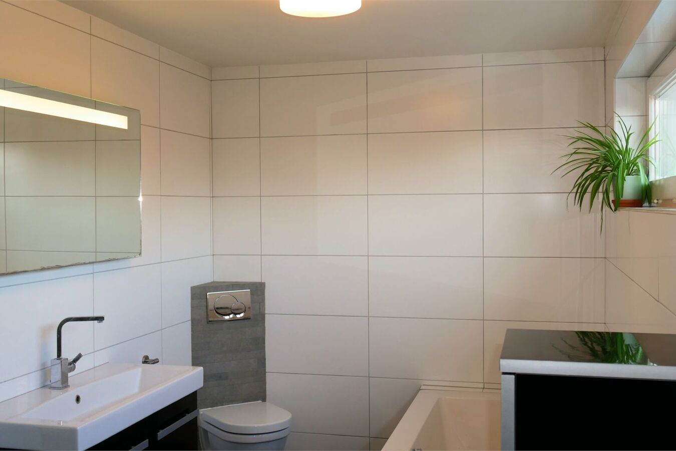 Tof gerenoveerde woning op 1245 m² vlakbij Maastricht 