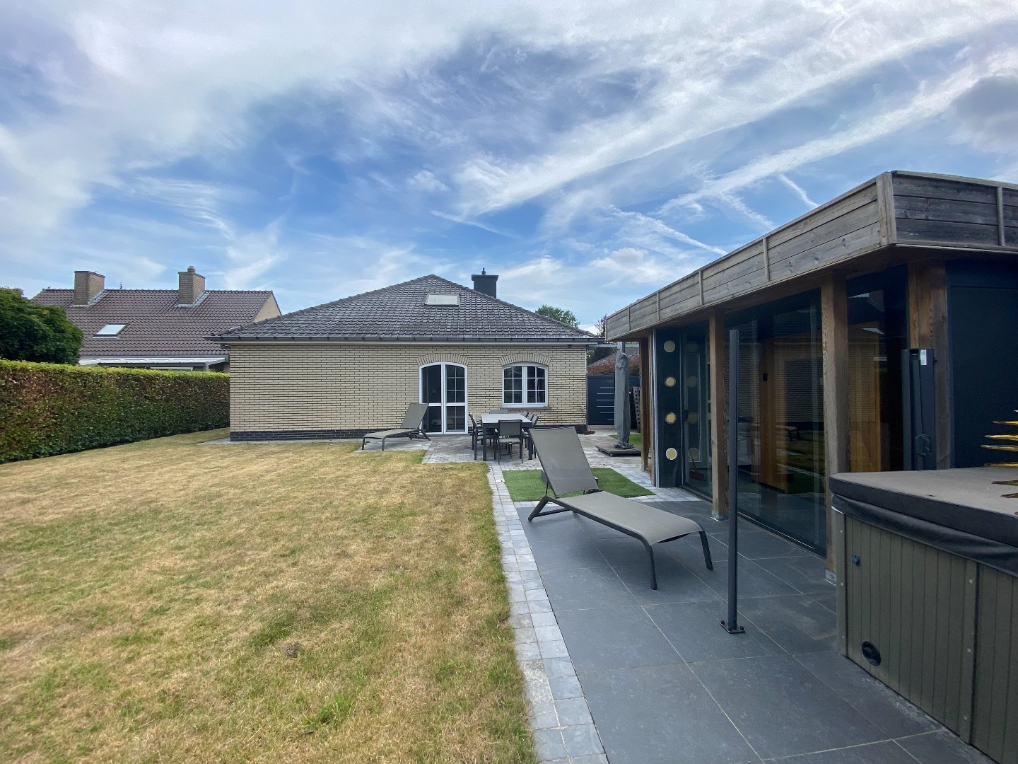 Residentieel gelegen woning met tuin en garage op 755 m² in de Bilkhage! 