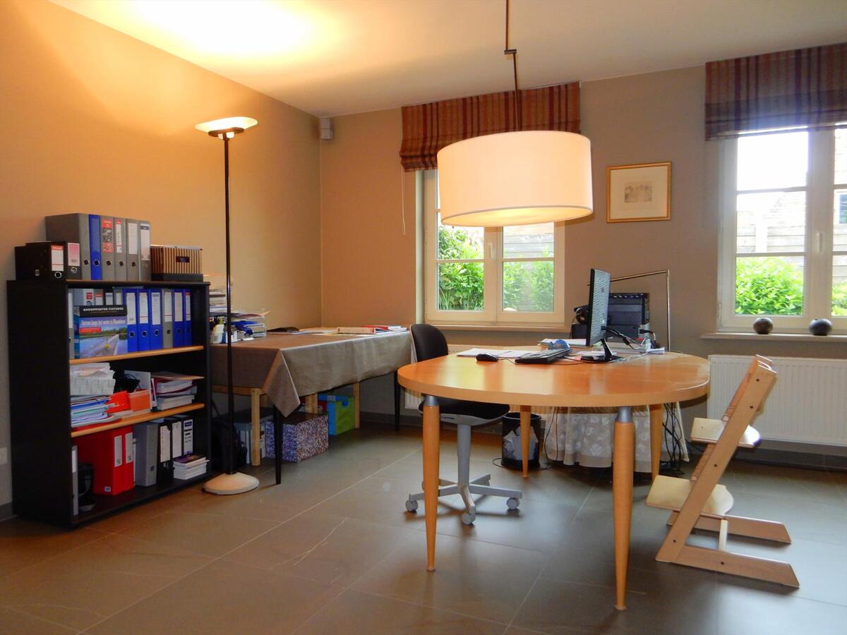 Prachtige recente villa te Aartrijke 