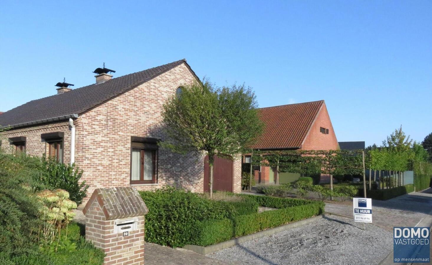 Ruime gelijkvloerse gezinswoning met 2 slaapkamers gelegen te Tuilt-Kuringen 