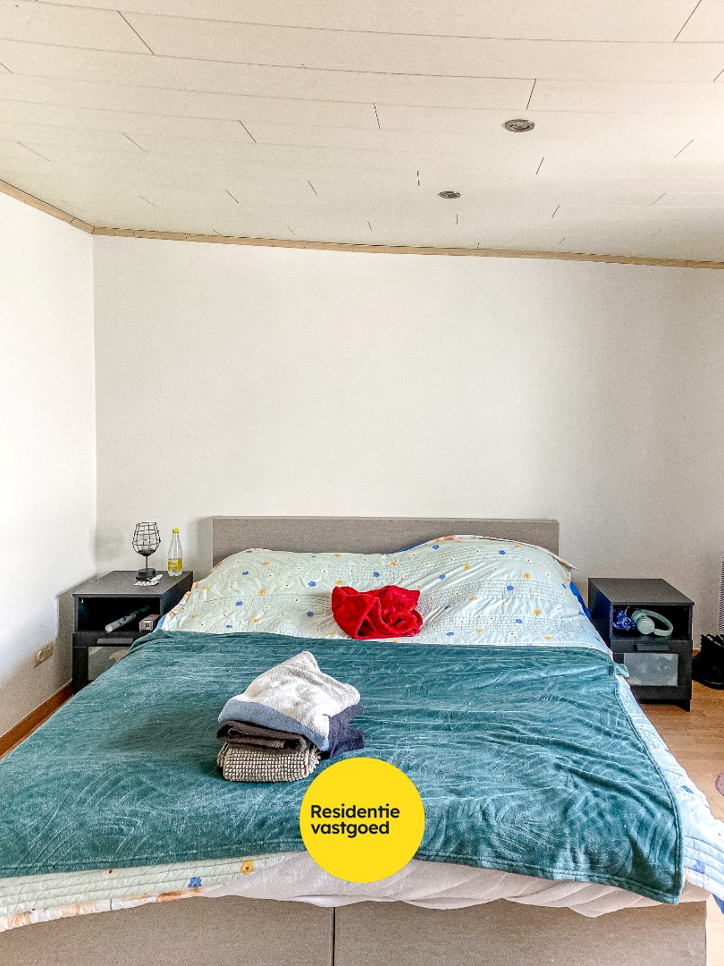 Opbrengsteigendom met 7 entiteiten in centrum Gistel 