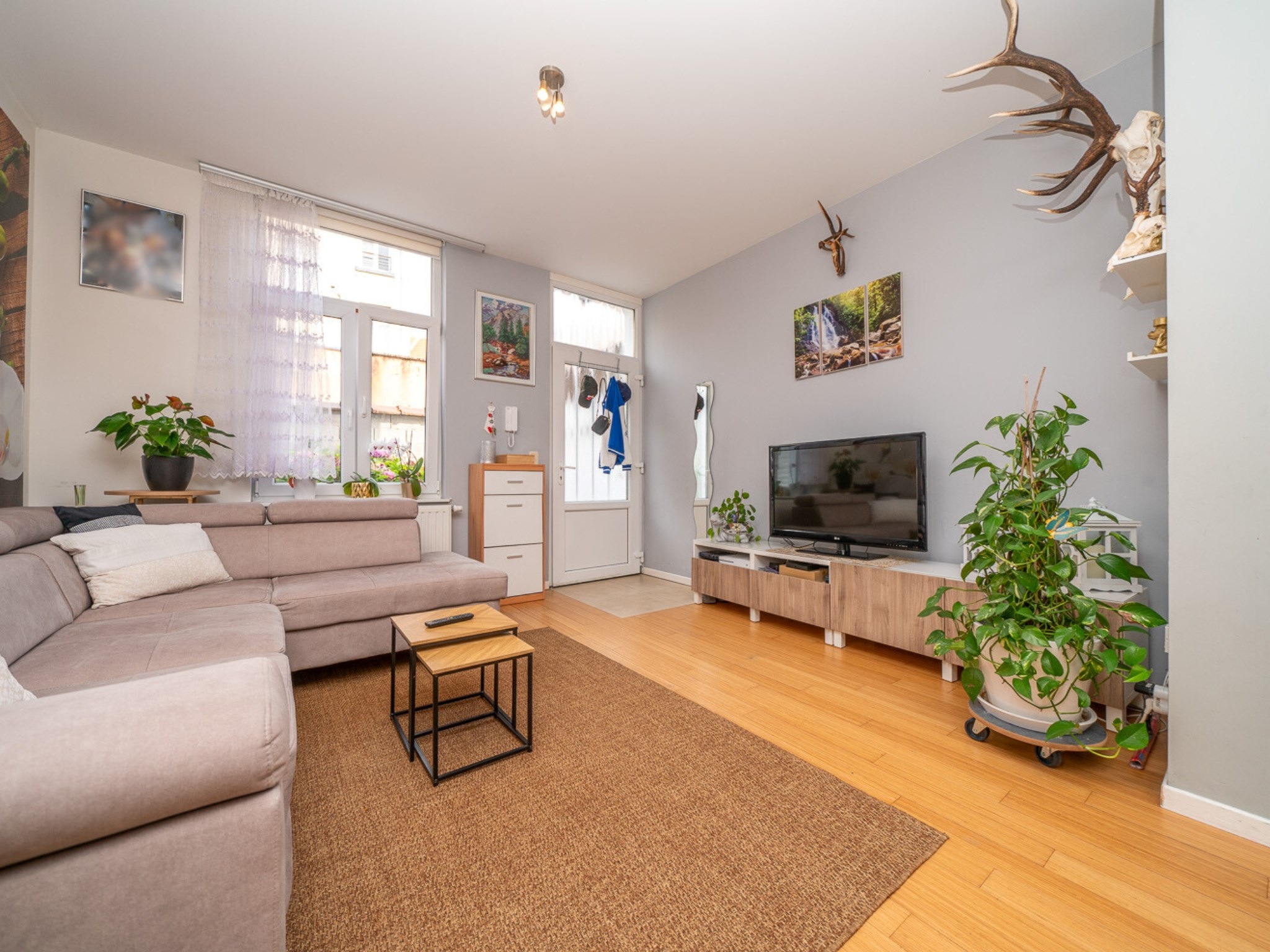 Volledig gerenoveerde 3-kamer woning met tuin 