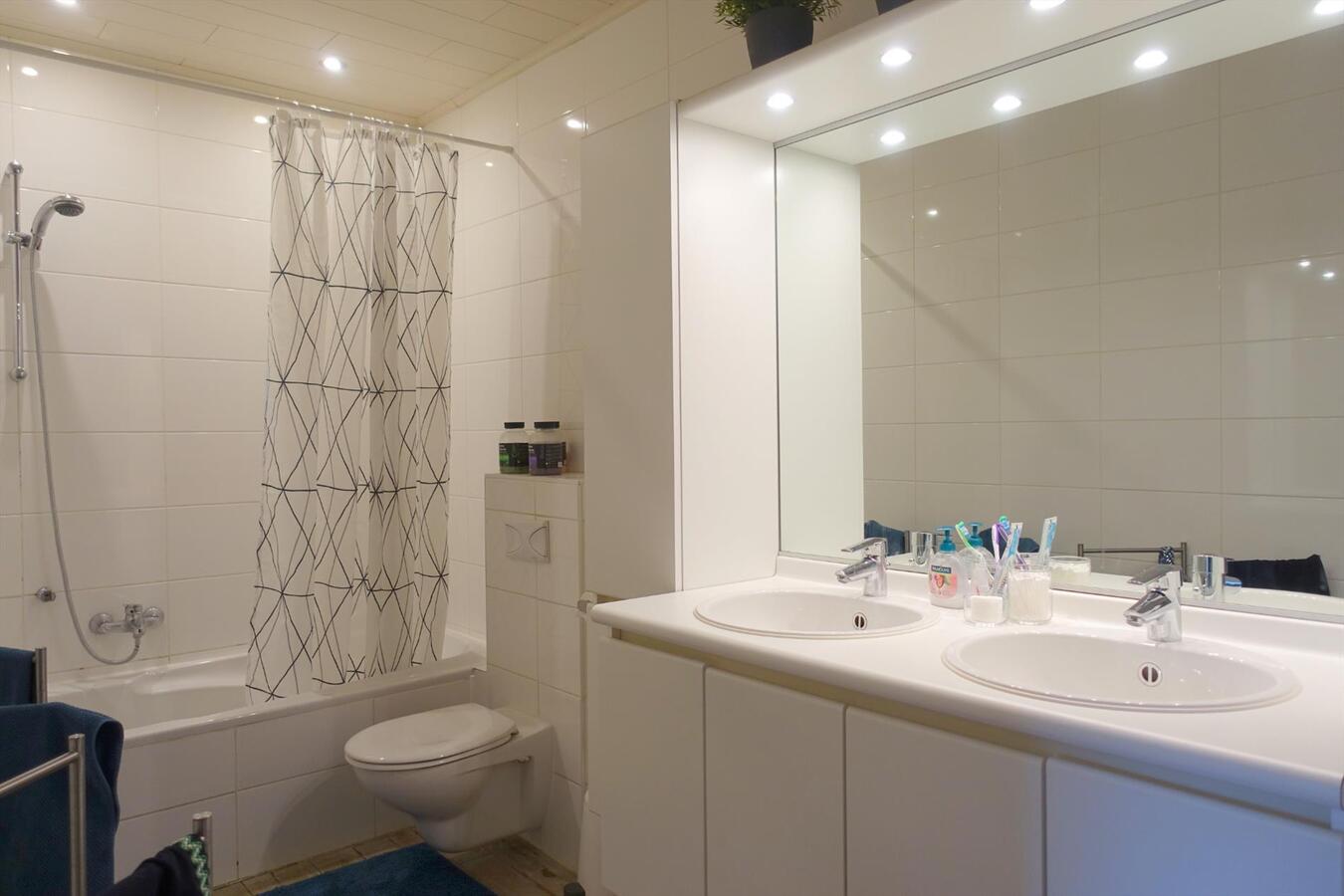 Gezellig en ruim appartement met zonnig terras 