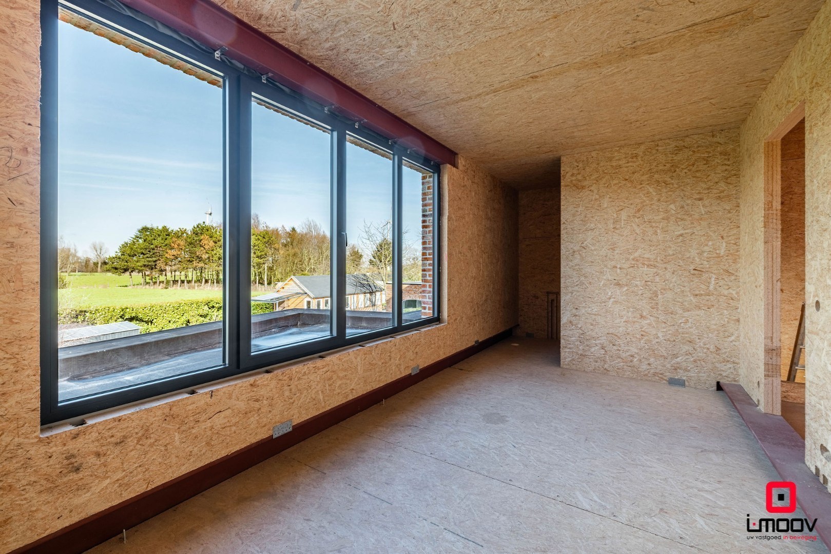 Exclusieve casco woning met 5 slaapkamers en royale tuin in Kruibeke, vlak bij Antwerpen 