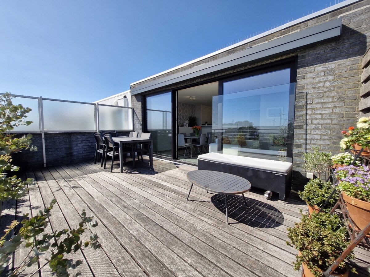 Lichtrijk appartement met groot zonneterras te Zeebrugge – op wandelafstand van de zeedijk 