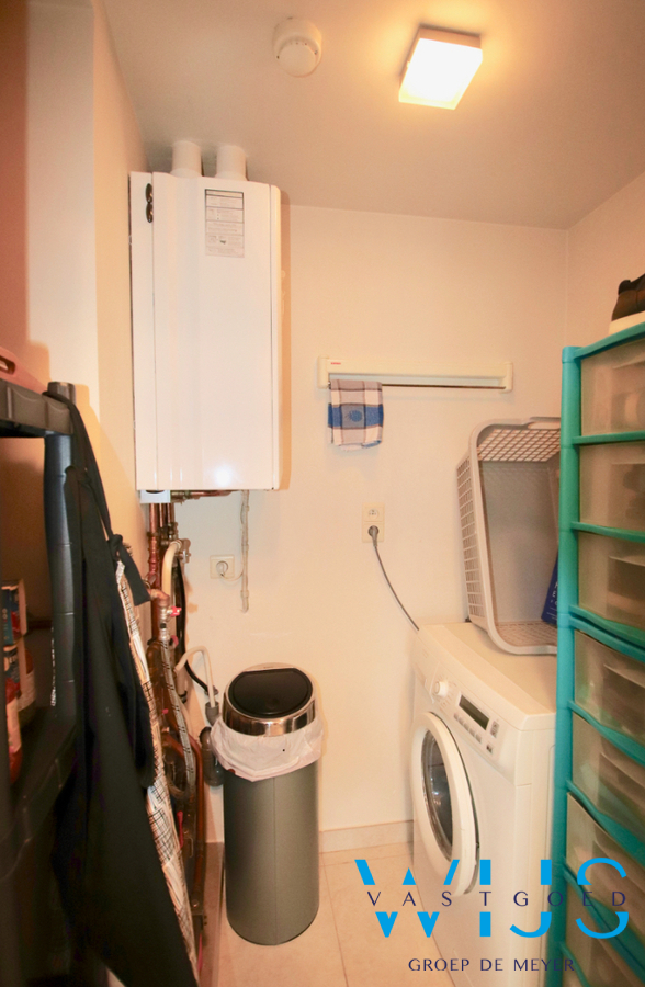 Instapklaar gelijkvloersappartement MET garage in hartje Ertvelde! 