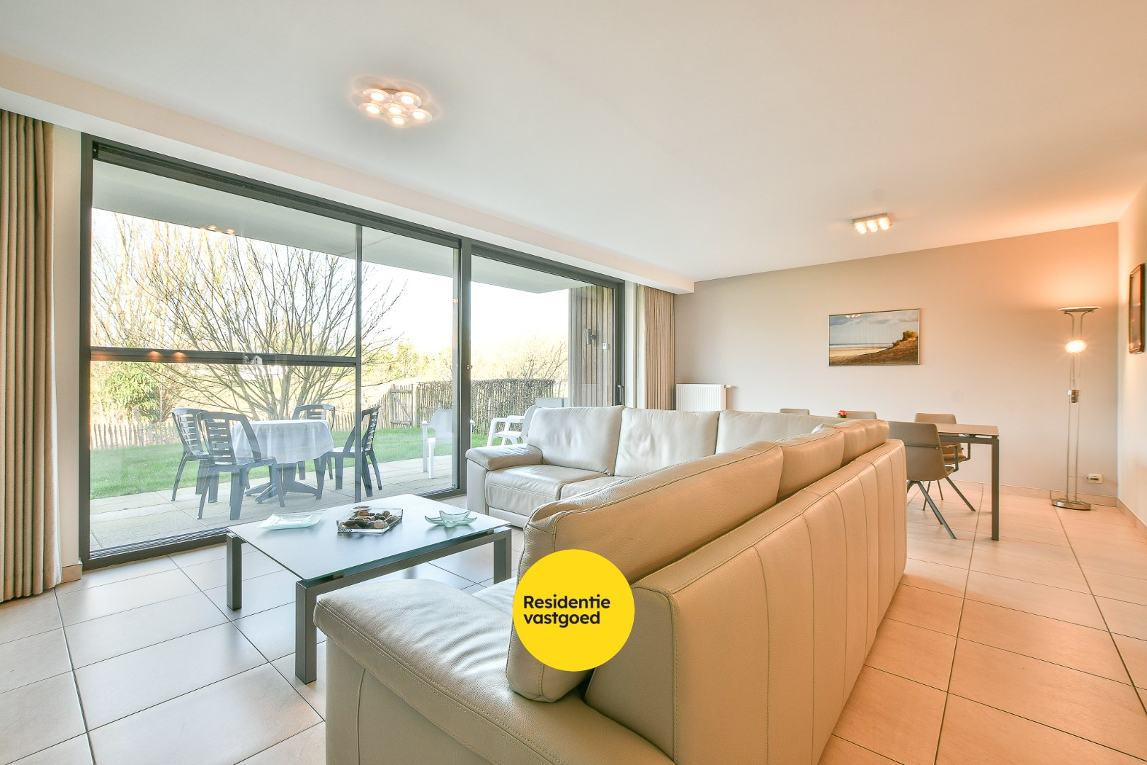 Luxueus afgewerkt 2-slaapkamerappartement met terrassen en tuin op toplocatie! 