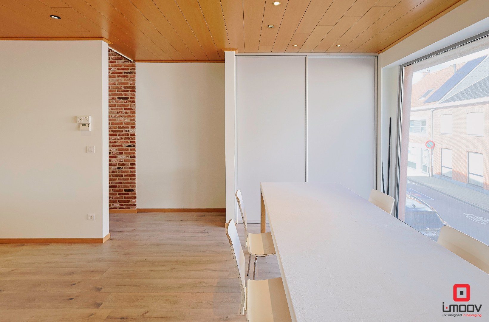 Bel-etagewoning met tuin, loods (450 m²) en tal van mogelijkheden 
