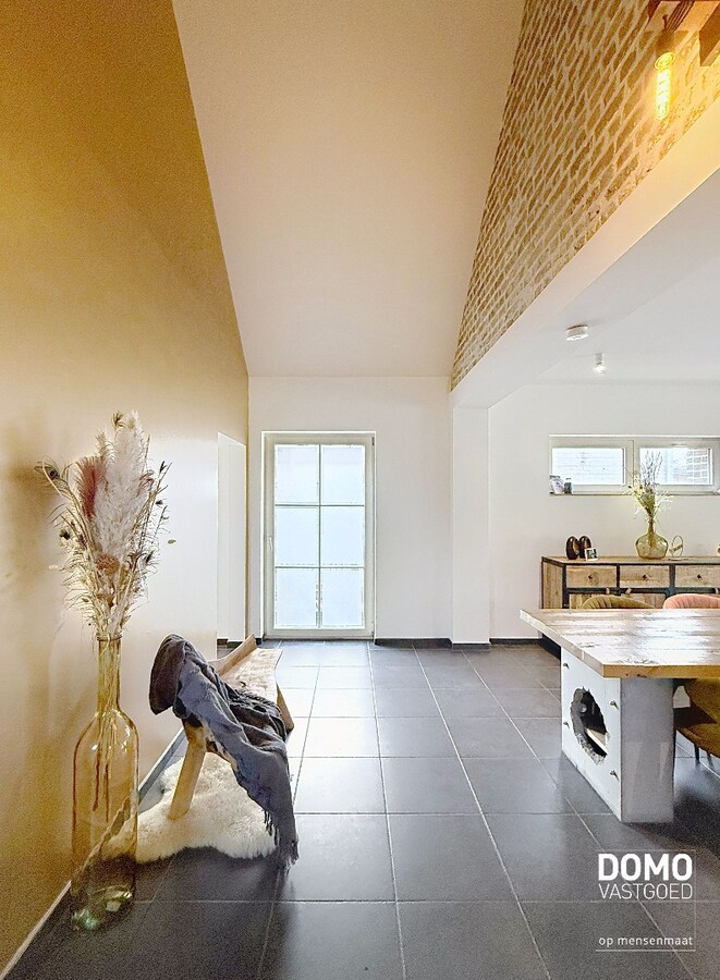 Ruime charmante woning met 3 slaapkamers - 244m² - EPC: B 