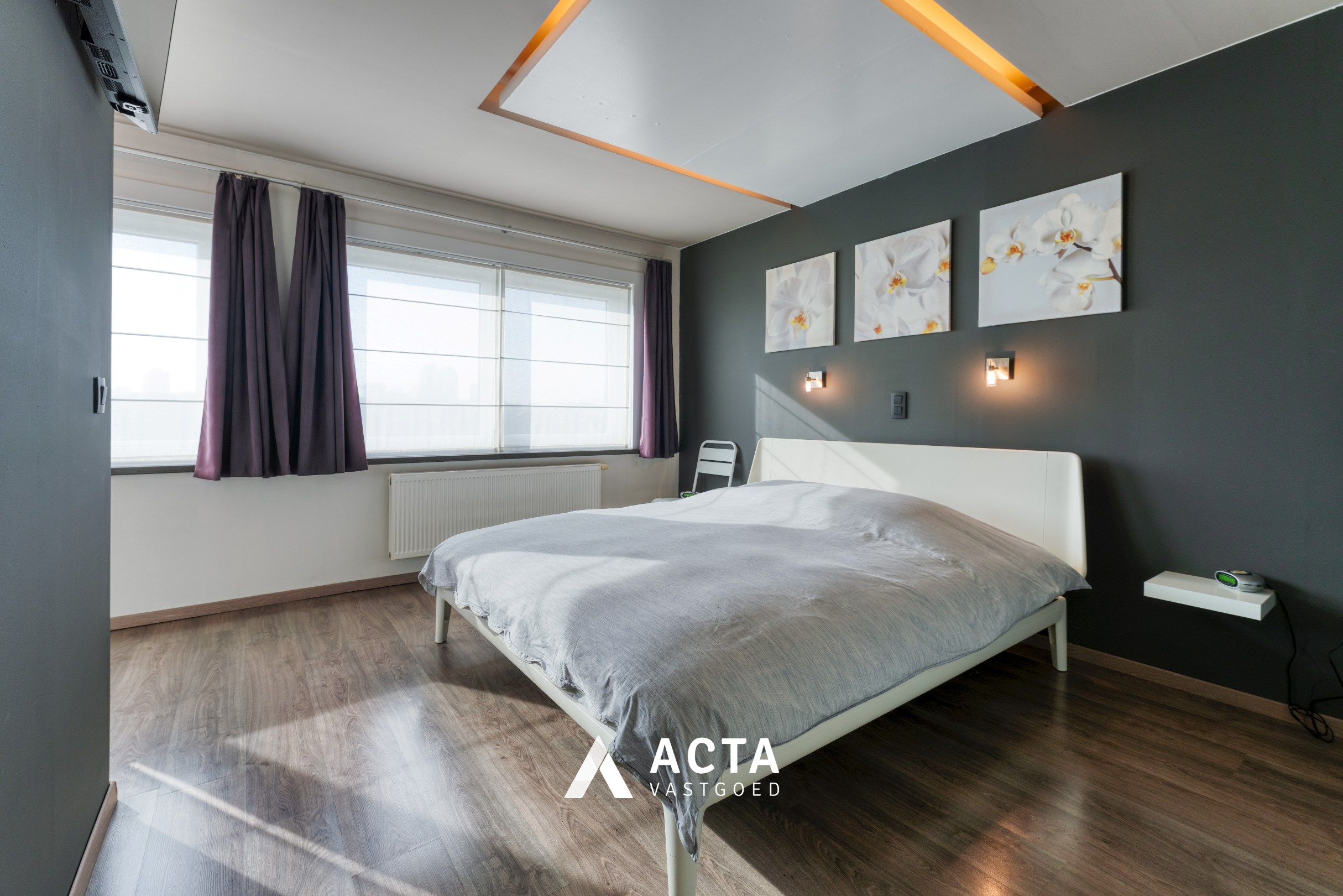 Instapklare bel-etage met 3 slaapkamers en garage 