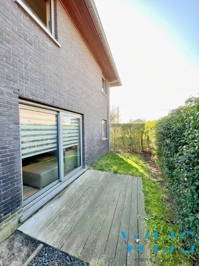 Mooie tijdloze en centraal gelegen open bebouwing 