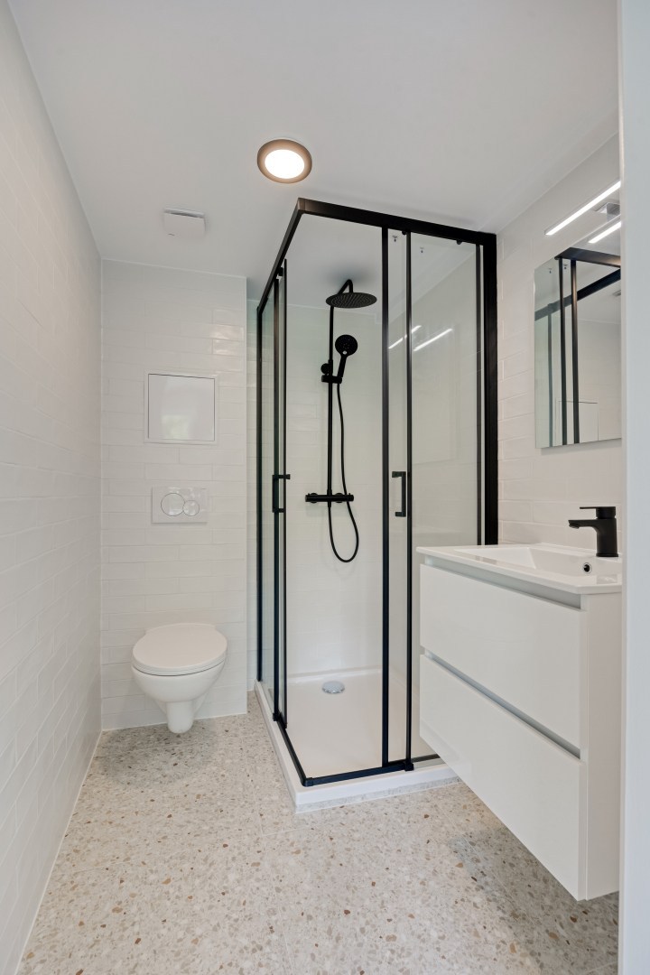 Volledig gerenoveerde studentenkamer in residentie met 29 studentenkamers met eigen sanitair en terras in hartje Leuven - EPC label A! 