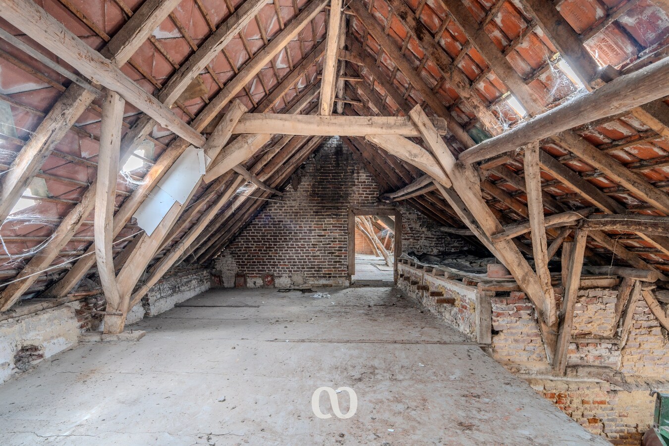 Rustig gelegen open bebouwing op mooi perceel 