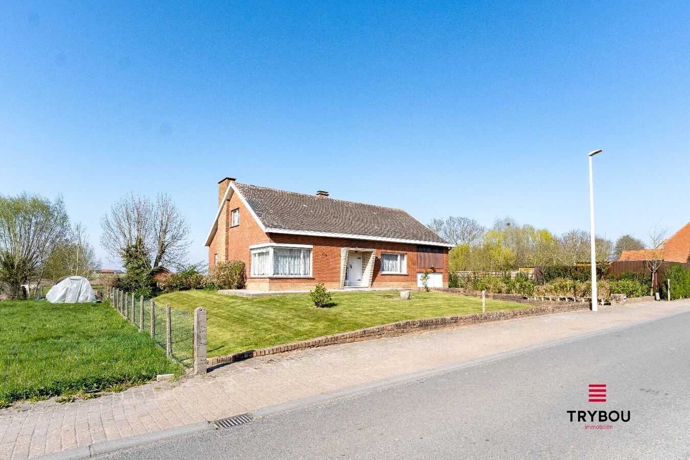 Charmante woning met grote tuin en tal van mogelijkheden 