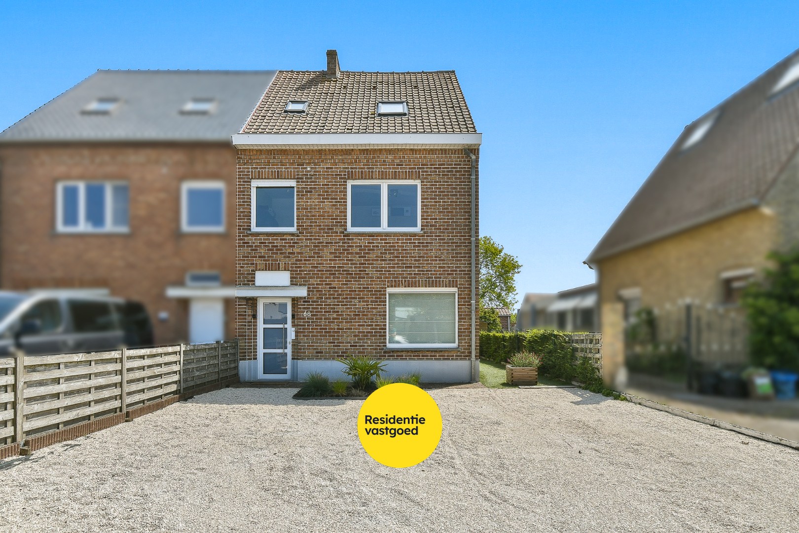 Gezinswoning met ruime tuin 