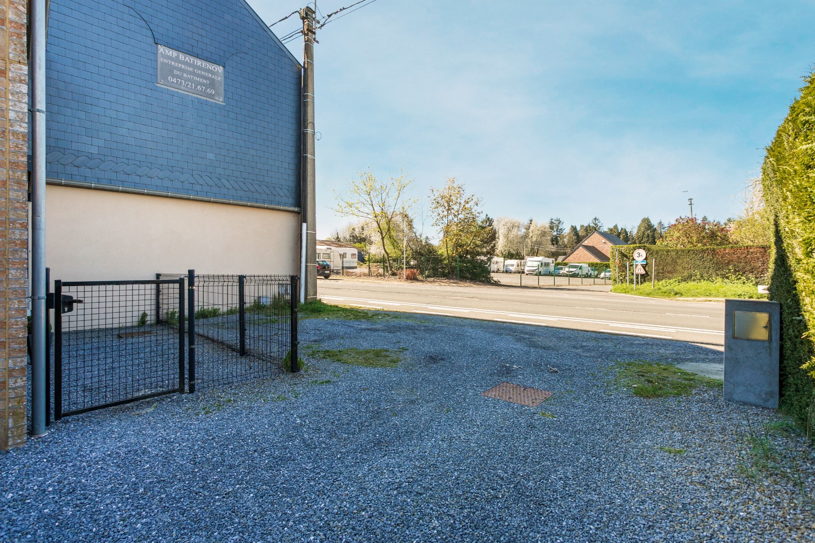 Recente woning (EPC B) met 5 slaapkamers en tuin te Braine-le-Château 