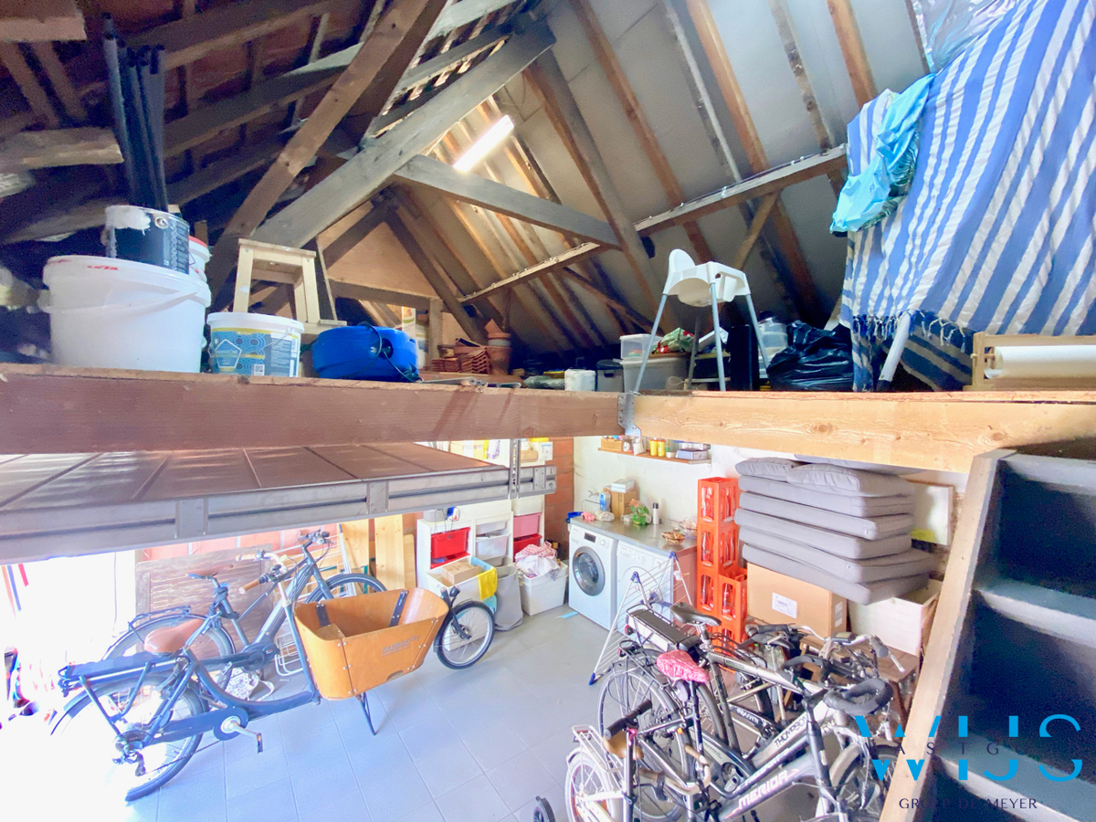 Prachtig afgewerkt landelijk woonhuis in hartje Ertvelde ! 