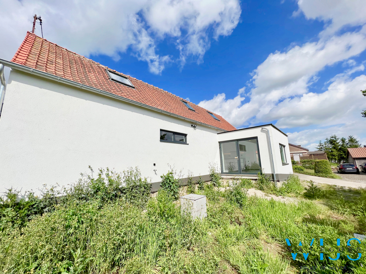 Totaal gerenoveerd woonhuis te Assenede 